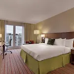Hotel Courtyard By Marriott East München
