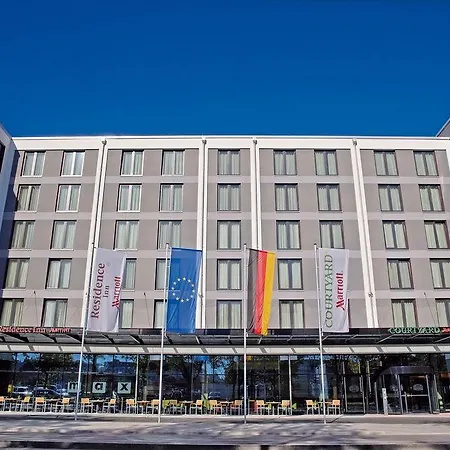 Courtyard By Marriott East Hotel München