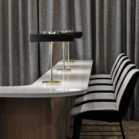 Courtyard By Marriott East