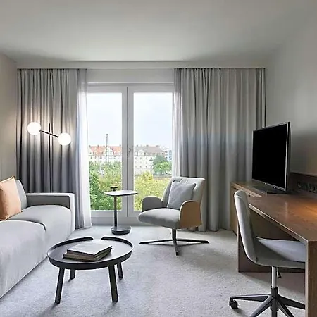 Courtyard By Marriott East München