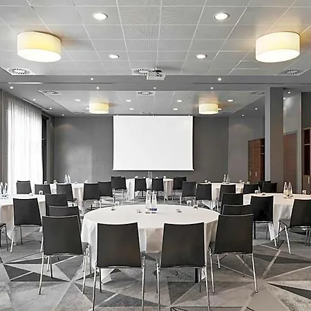 Courtyard By Marriott East Szálloda München