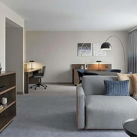 Courtyard By Marriott East 4*