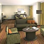 Hotel Courtyard By Marriott East München