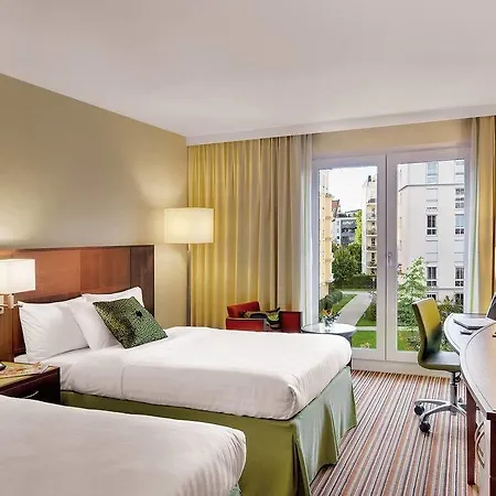 Courtyard By Marriott East Hotel Mnichov